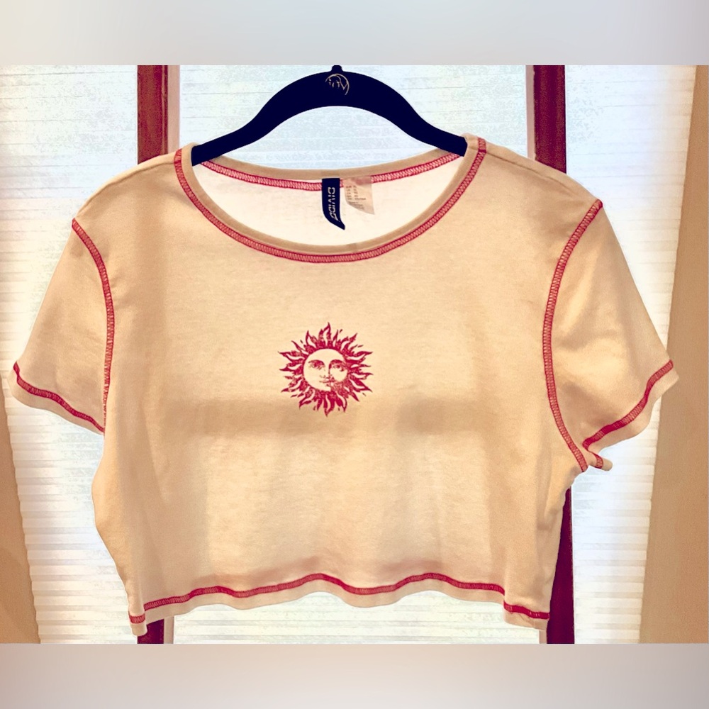 Divided crop top size xl